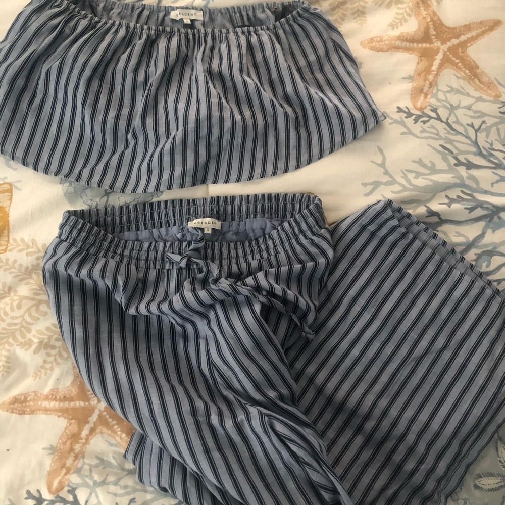Crescent size Small cropped coastal striped set